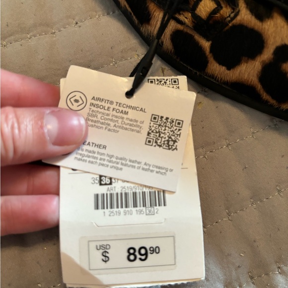 NWT ZARA cheetah print loafer slip ons - Picture 4 of 9